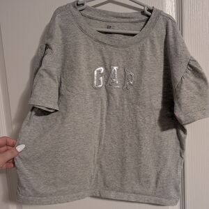 GAP Heather Gray Short Sleeve Tee with Metallic Logo
